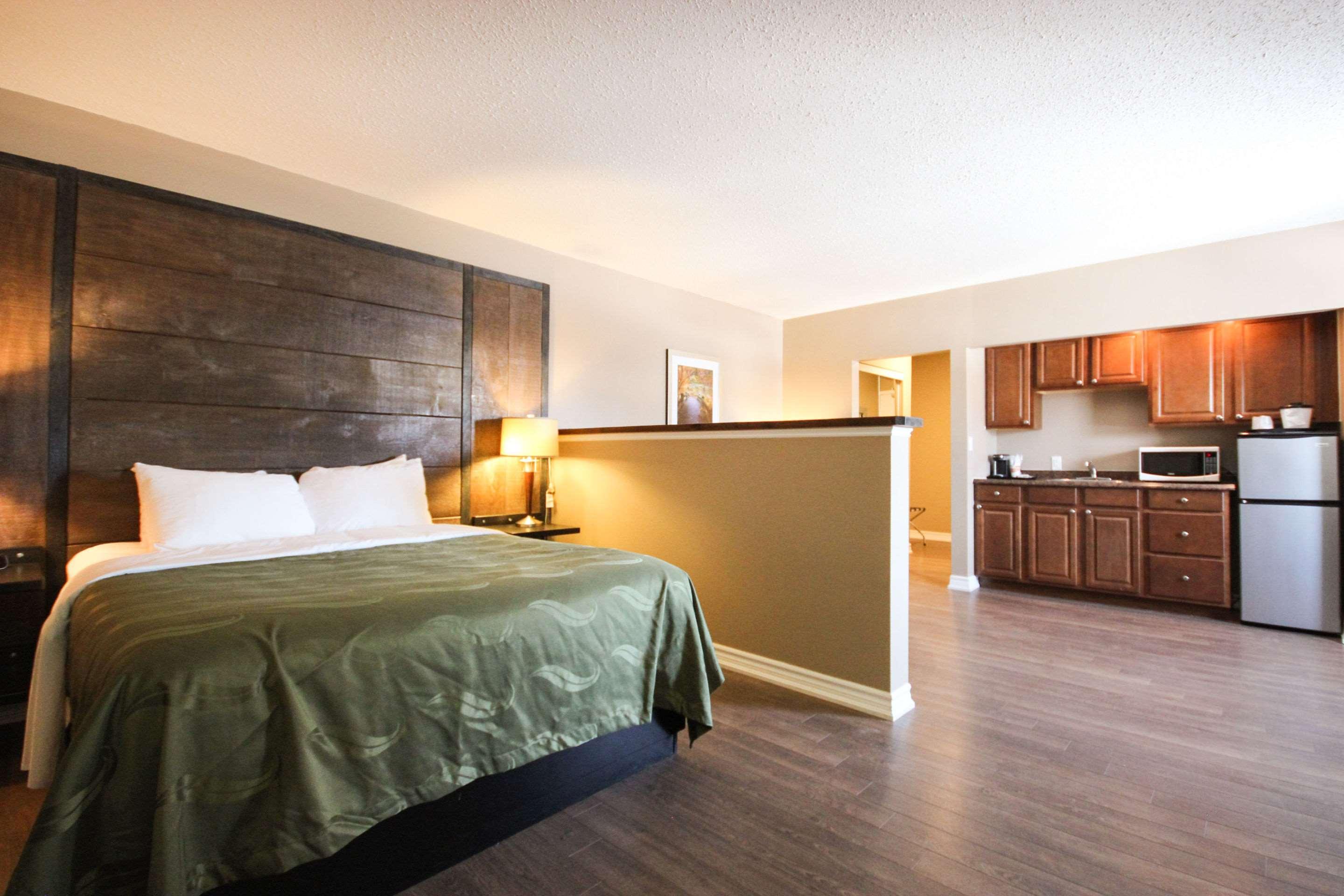 Quality Inn ブレイスブリッジ エクステリア 写真