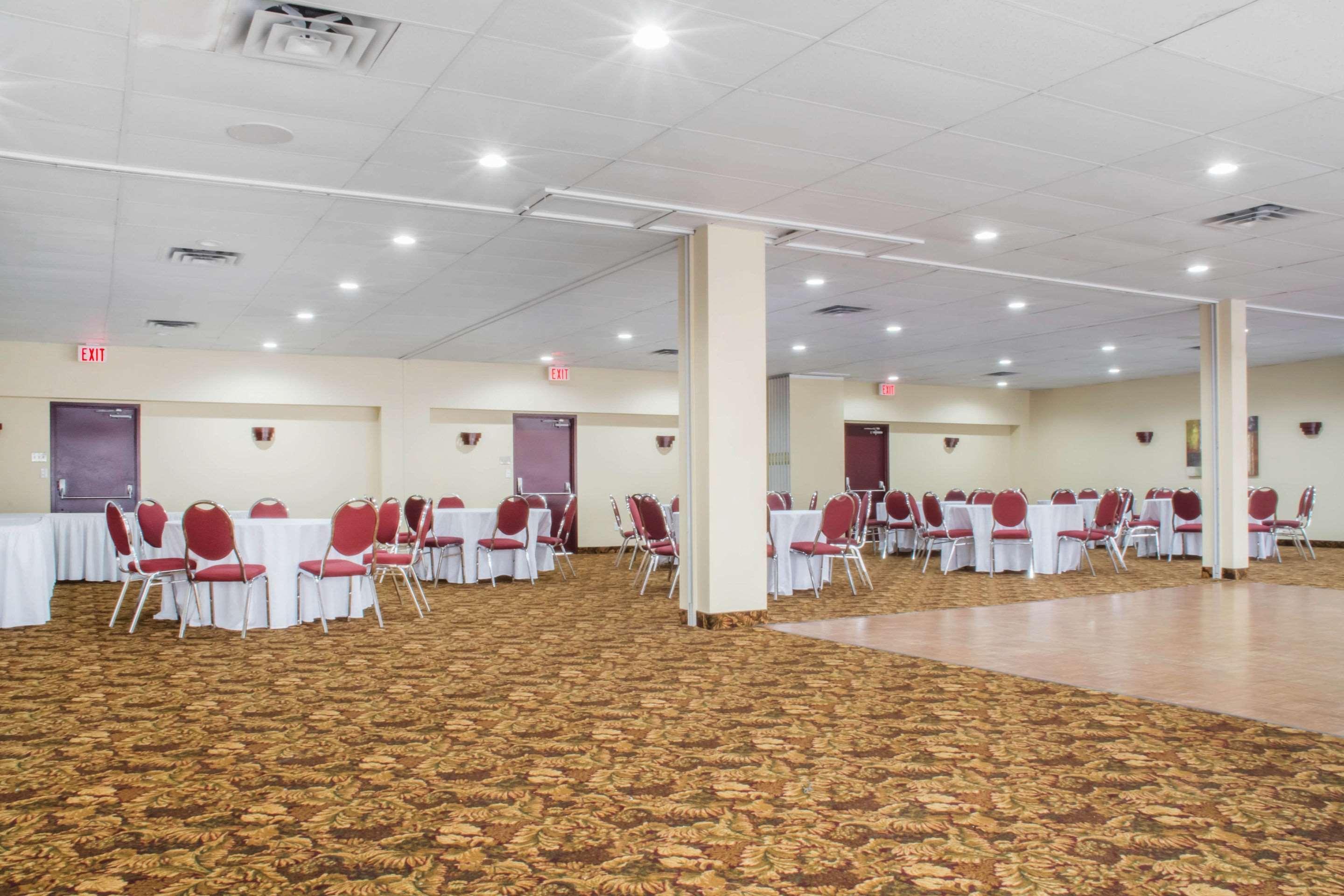 Quality Inn ブレイスブリッジ エクステリア 写真