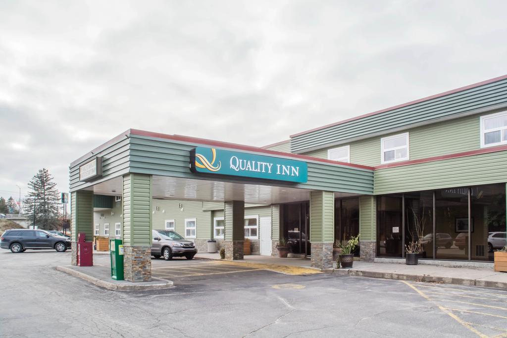 Quality Inn ブレイスブリッジ エクステリア 写真